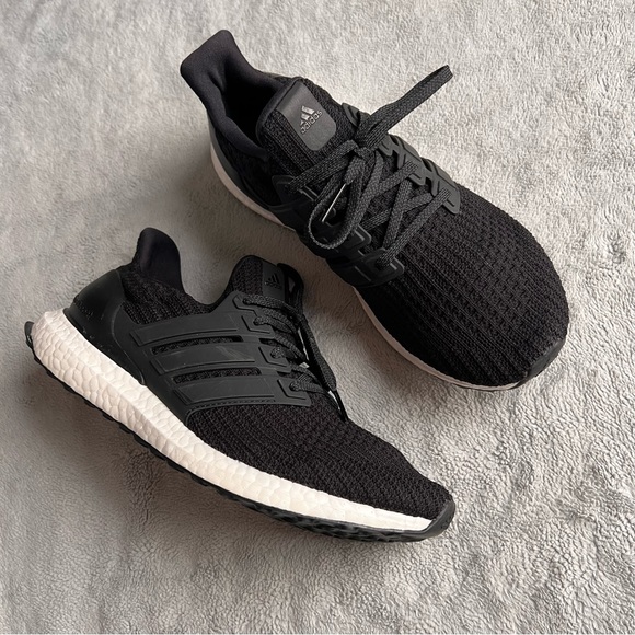 adidas Shoes - Adidas Ultraboost 4.0 Running Shoe Sneaker Core Black Primeknit Sz 10